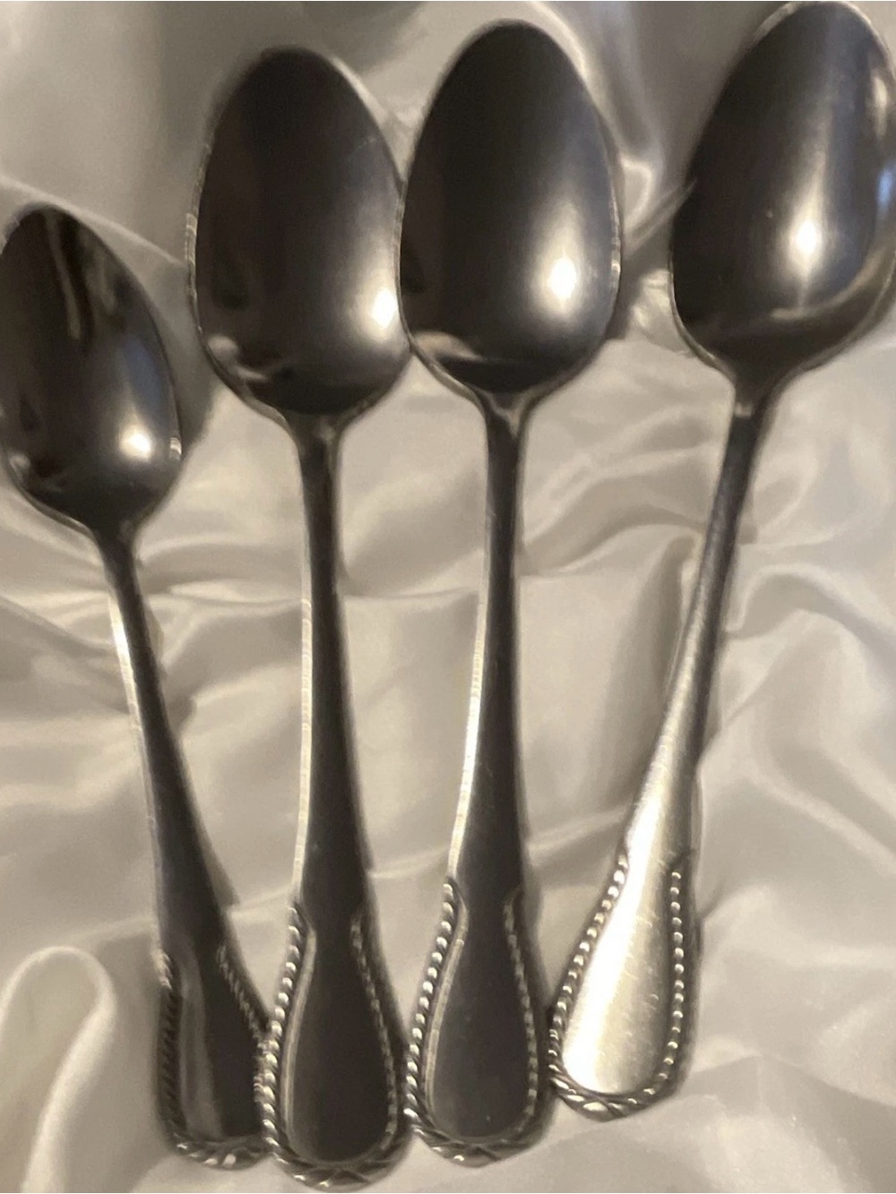 Heritage Silversmiths China Beaded Edge Glossy Stainless Steel Spoons Set of 4